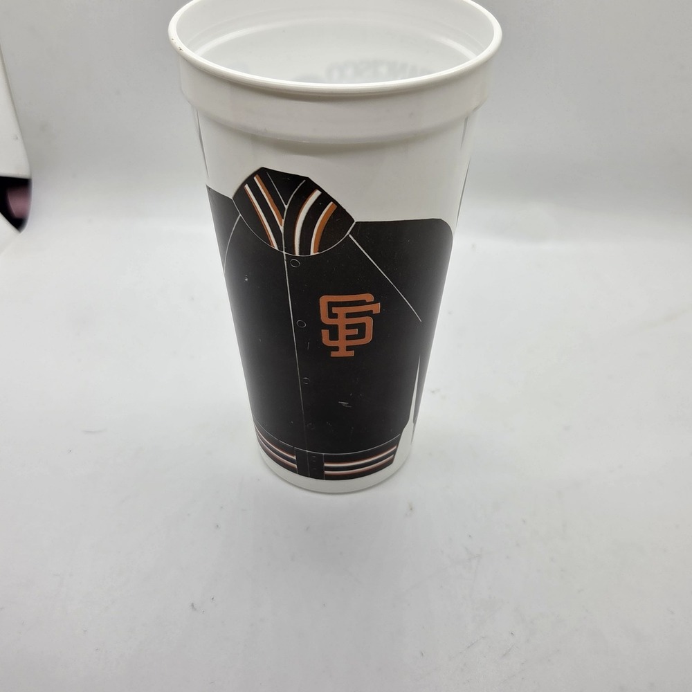 VTG San Francisco Giants ICEE Cup Plastic Souvenir MLB Baseball Jacket Graphic